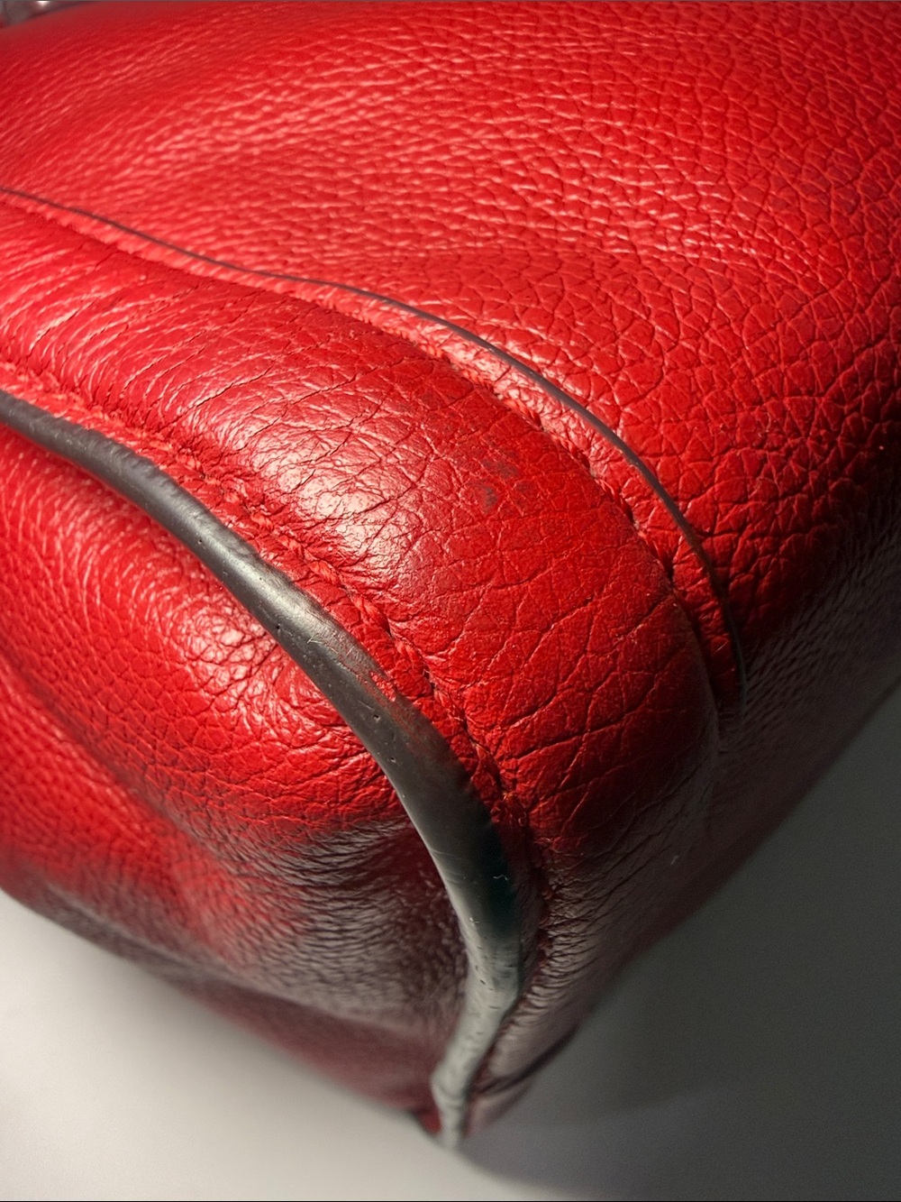 Alexander McQueen Red Pebbled Leather Skull Padlock Satchel Crossbody - Picture 8 of 16